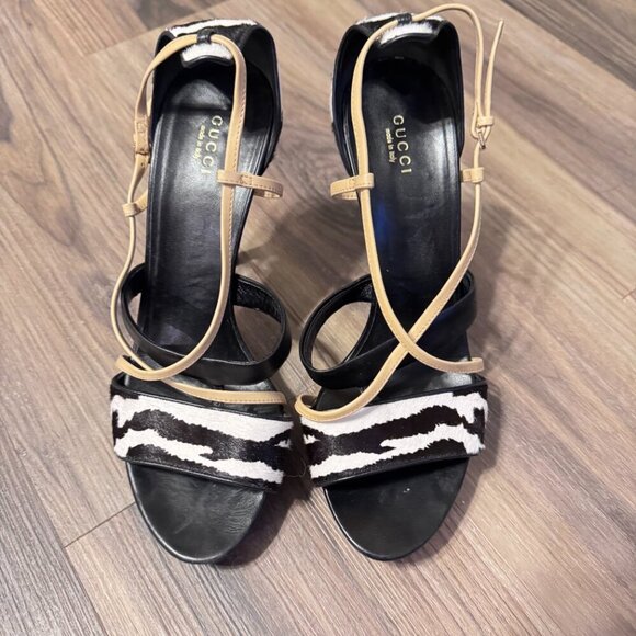 GUCCI strappy tan black zebra print adjustable strap heels EU 41 Italian leather